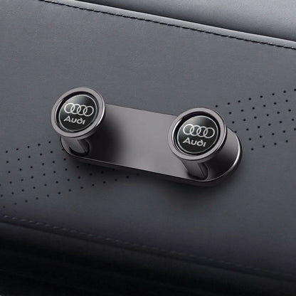 Ganci Personalizzati per Auto